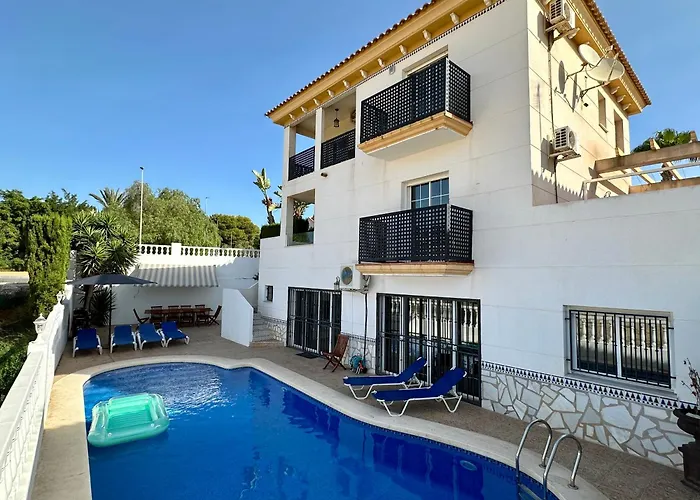 A 5 Minutos De La Playa Casa De Vacaciones Con Piscina Privada