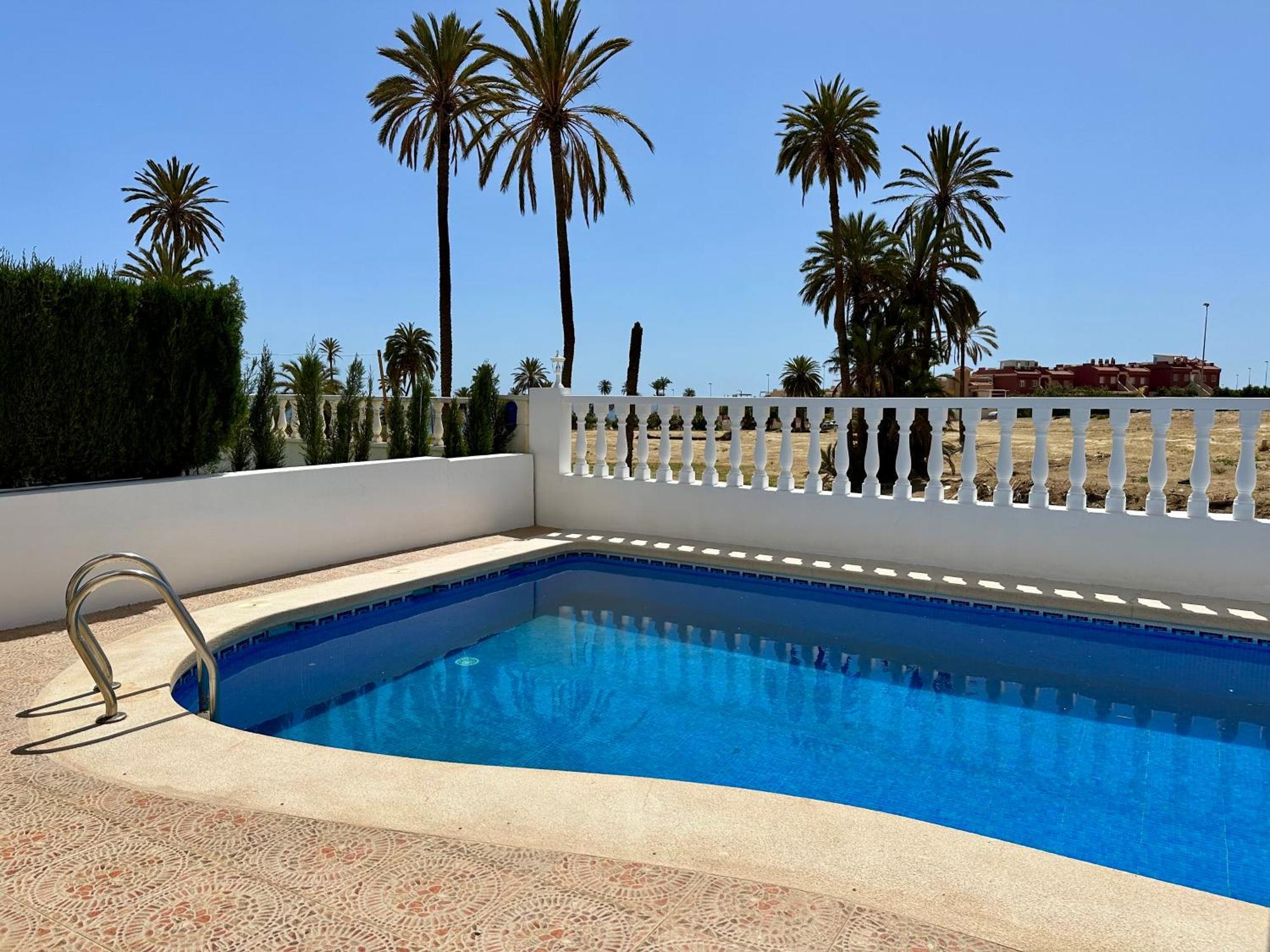 A 5 Minutos De La Playa Con Piscina Privada